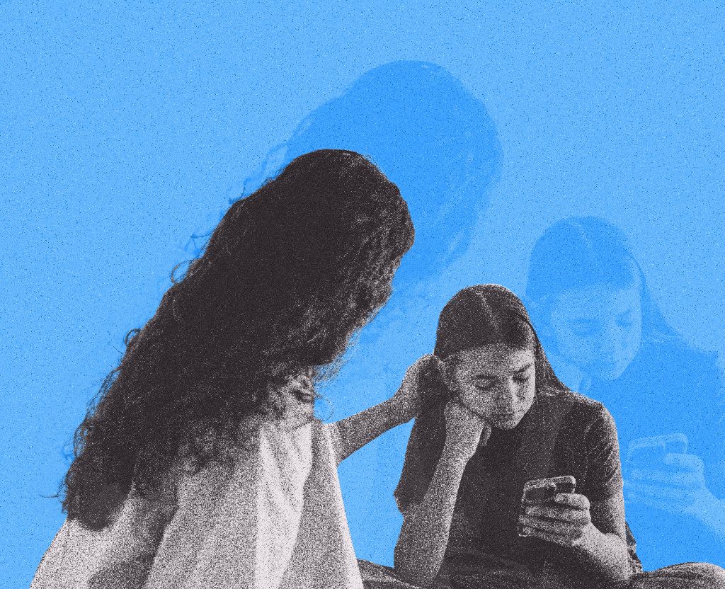 How to Monitor Kids' Text Messages (& What Not To Do)